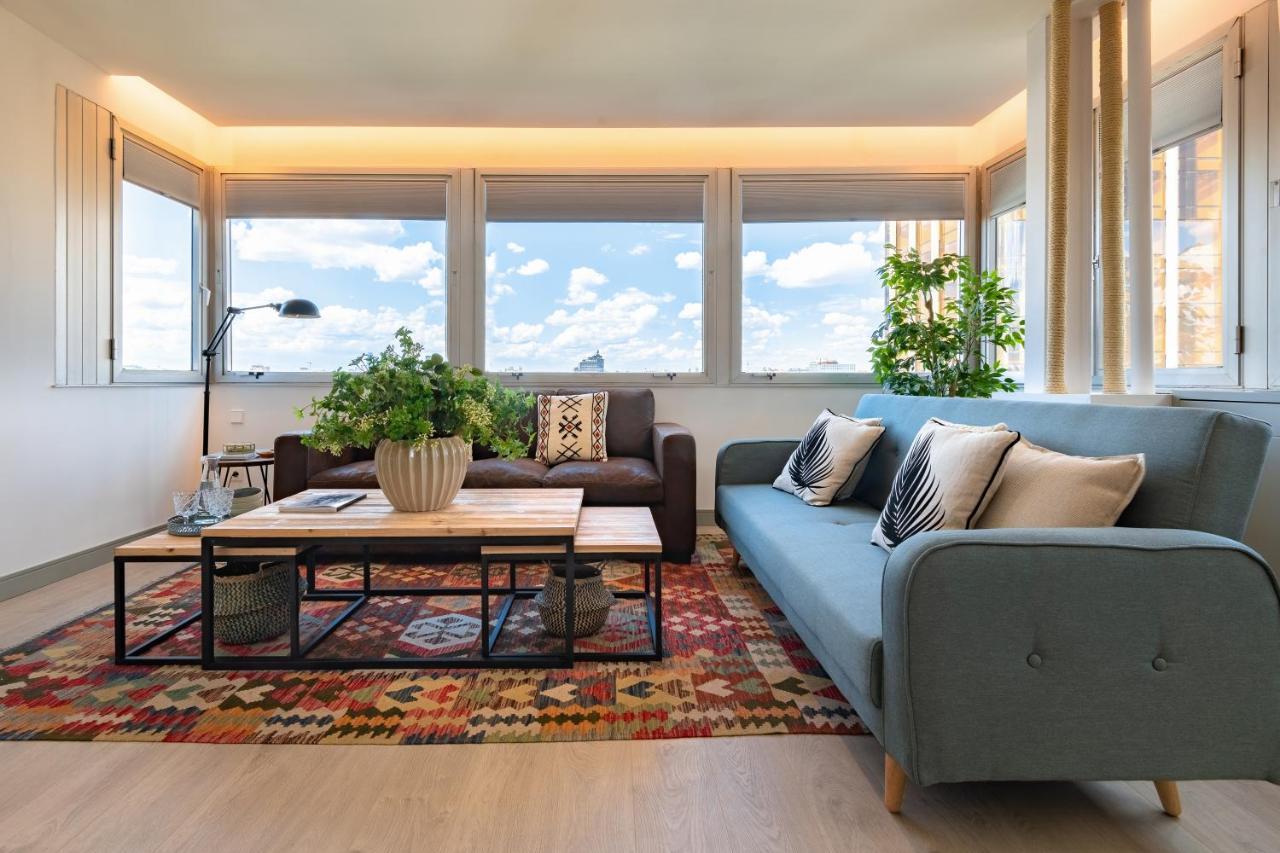 2 Bedrooms 1 Bathroom Furnished - Justicia - Incredible Views - Mintystay Madrid Eksteriør bilde