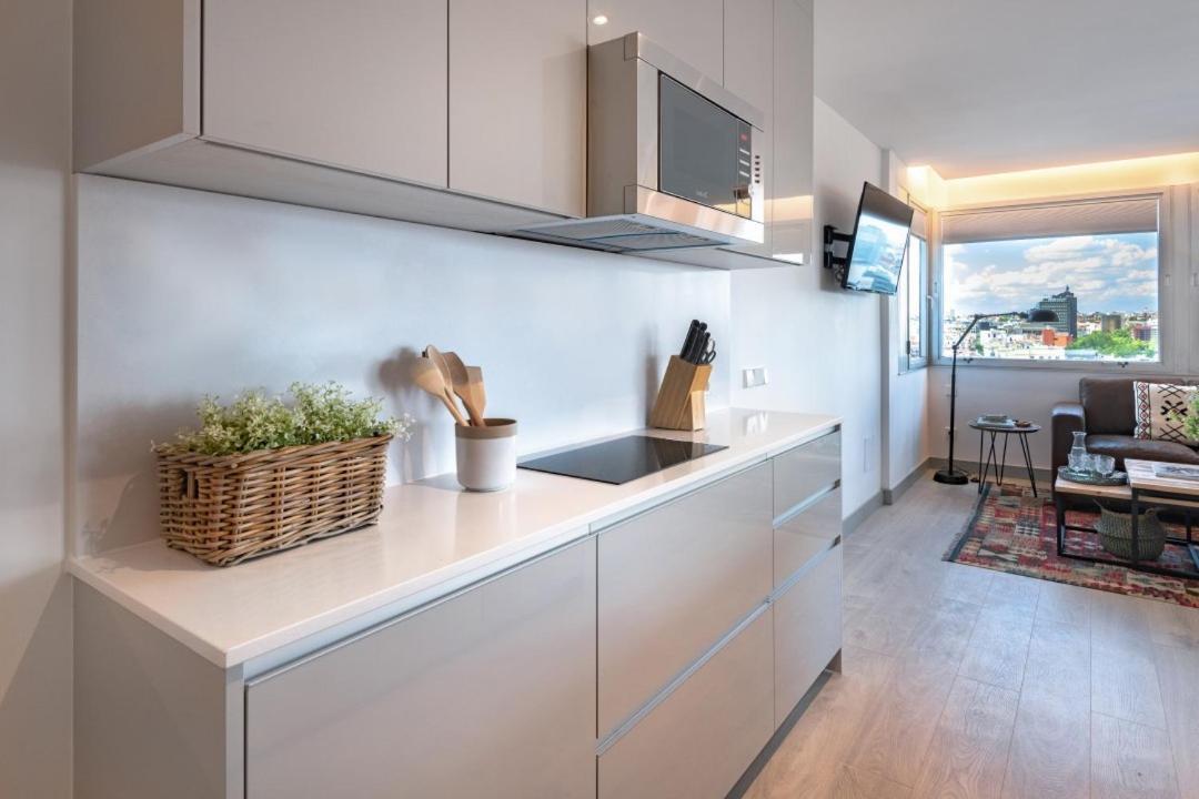 2 Bedrooms 1 Bathroom Furnished - Justicia - Incredible Views - Mintystay Madrid Eksteriør bilde